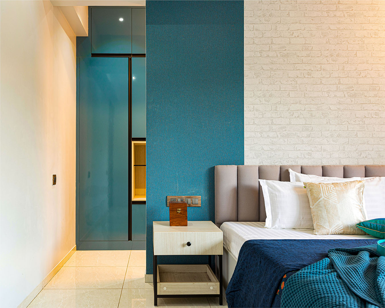 modern bedroom interiors